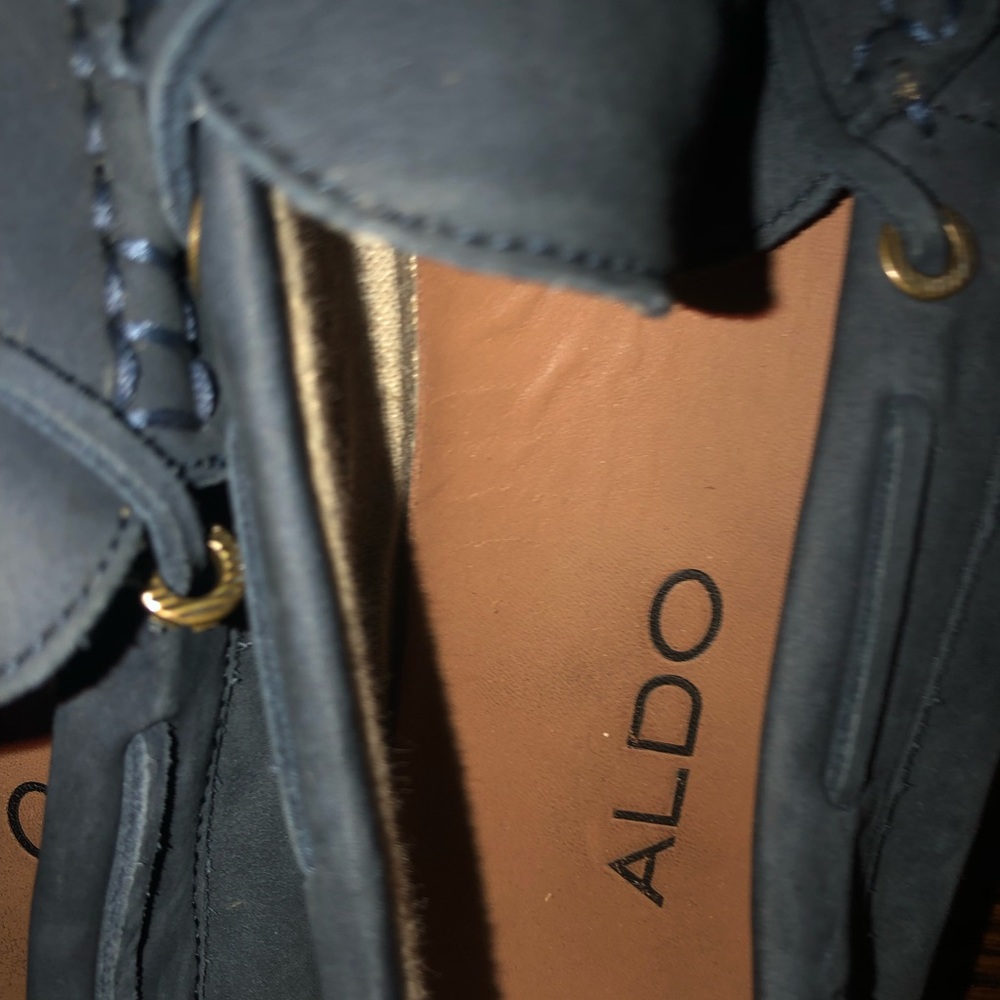 Shoes - Picture 2 of 5